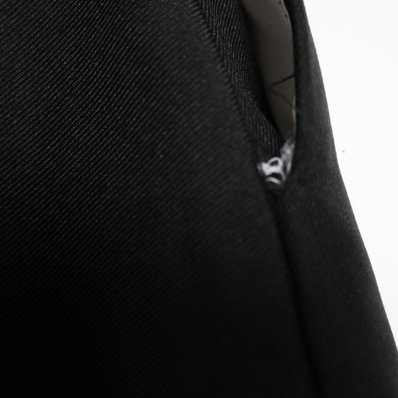 High-waisted formal Black short-midi Skirt w/Pockets Size XS or Small - Picture 3 of 3